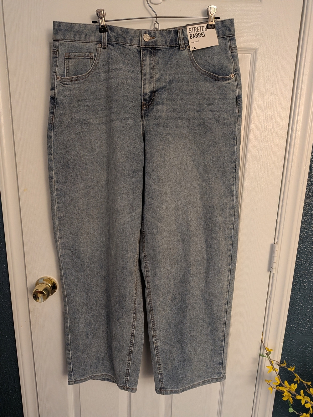 Street Wear Society Women's Barrel Jeans Size 16 Light Wash Blue Denim Relaxed